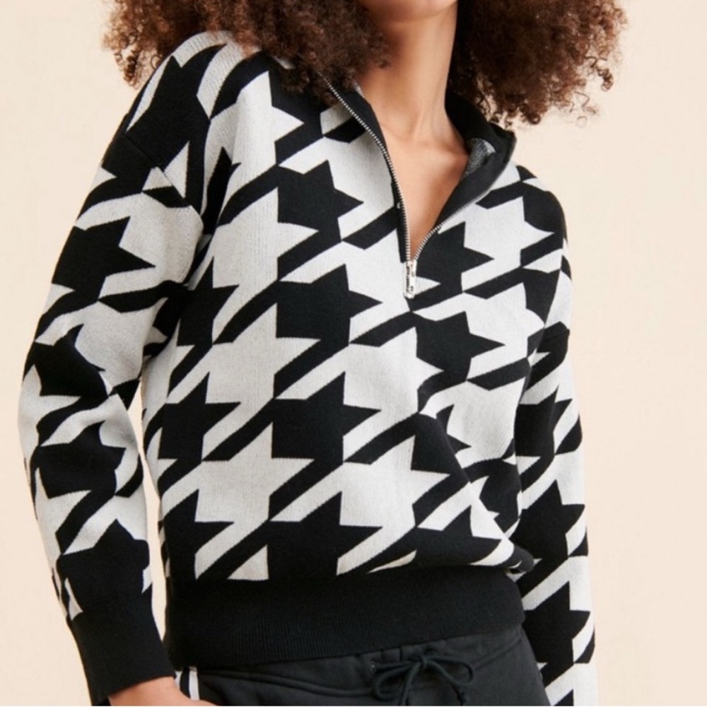 Houndstooth Quarter Zip Sweater